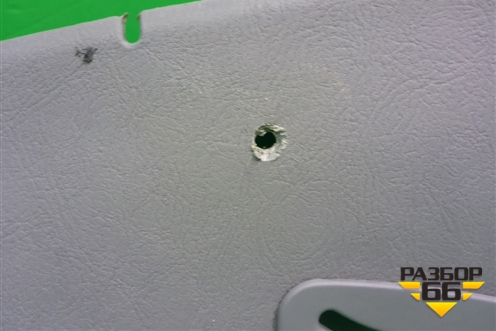 Обшивка стойки задняя верхняя левая (седан) (8585025000) для Hyundai Aсcent с 2000г (Акцент)