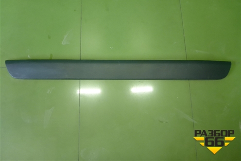 Накладка двери багажника (768020R070) для Toyota Rav-4 с 2018г (Рав 4)