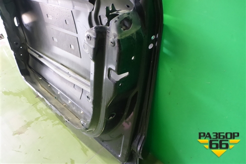 Дверь передняя правая для Volkswagen Touareg c 2002-2010г (Туарег)