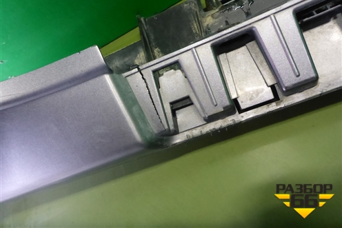 Накладка на порог наружная правая (768506677R) для Nissan Terrano с 2014г (Терано)