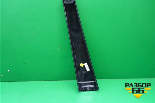 Накладка стойки (центральной левая) (7L6853317D) для Volkswagen Touareg c 2002-2010г (Туарег)