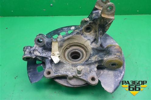 Кулак задний правый для Volkswagen Touareg c 2002-2010г (Туарег)