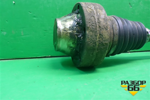 Привод передний левый (4.2л BAR) (7L0407271D) для Volkswagen Touareg c 2002-2010г (Туарег)