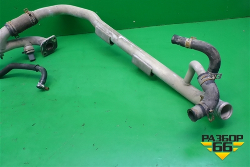 Трубки системы охлаждения (4.2л BAR) для Volkswagen Touareg c 2002-2010г (Туарег)