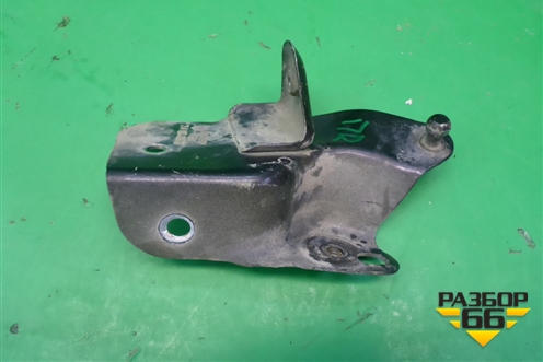 Кронштейн амортизатора капота (правый) (7L6805888A) для Volkswagen Touareg c 2002-2010г (Туарег)