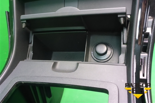 Подлокотник (GS1D64441) для Mazda Mazda 6 (GH) с 2007-2012г