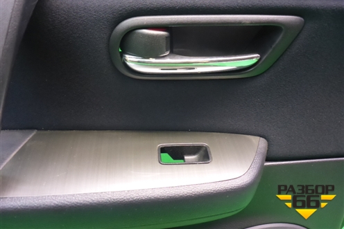 Обшивка двери передней левой под электрику (правый руль) (G39M68450A02) для Mazda Mazda 6 (GH) с 2007-2012г