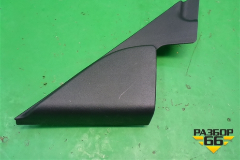Накладка двери передней левой уголок для Mazda Mazda 6 (GH) с 2007-2012г