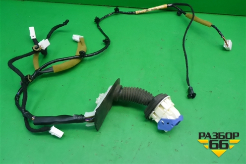 Проводка двери передней левой (правый руль) (G39A67200) для Mazda Mazda 6 (GH) с 2007-2012г