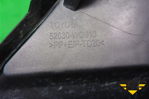 Накладка ПТФ правая (после 2020г) (52030WQ010) для Toyota Land Cruiser Prado(150) с 2009г (Ленд Крузер Прадо)