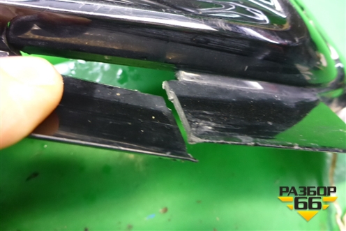 Накладка заднего бампера правая (86662M6010) для Kia Cerato с 2018г (Серато 4)