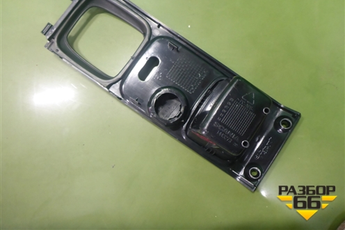 Накладка декоративная  (левая) (1443277) для Scania 5 R Series с 2004-2016г