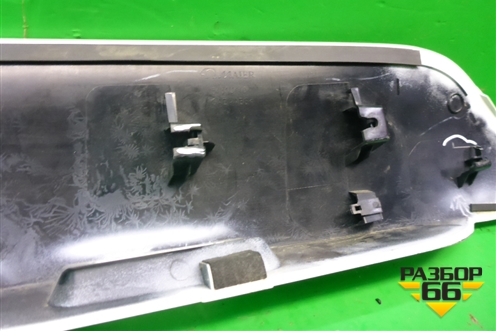 Накладка двери багажника (5481U110) для Nissan Qashqai (J11E) с 2013г (Кашкай)