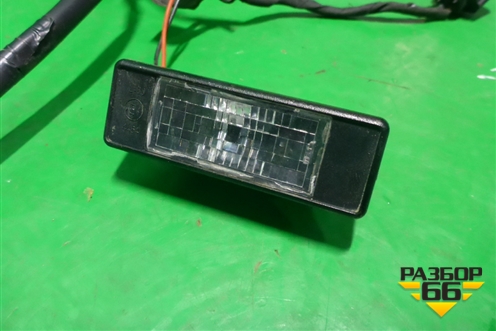 Фонарь подсветки номера (в сборе) (24084BM90A) для Nissan Qashqai (J11E) с 2013г (Кашкай)