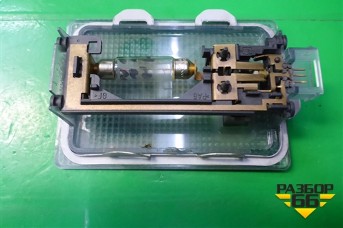 Плафон салонный передний для Opel Corsa D с 2006-2014г (Корса Д)