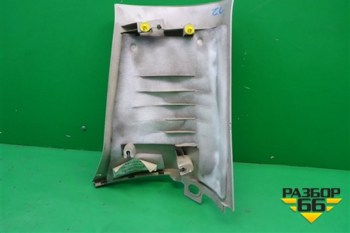 Обшивка стойки задняя верхняя левая (задняя) (EMR500391) для Land Rover Discovery 3 с 2004-2009г (Дискавери)