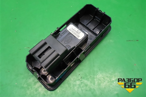 Кнопка стеклоподъёмника (YUD501070PVJ) для Land Rover Discovery 3 с 2004-2009г (Дискавери)