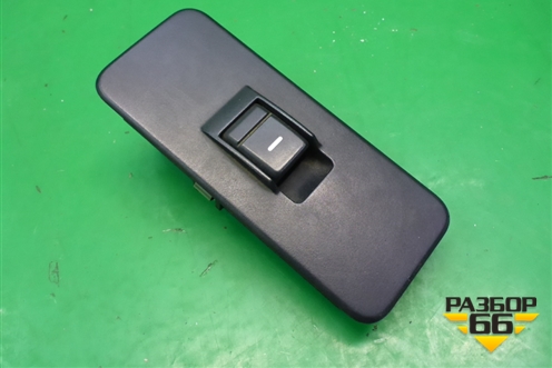 Кнопка стеклоподъёмника (YUD501070PVJ) для Land Rover Discovery 3 с 2004-2009г (Дискавери)