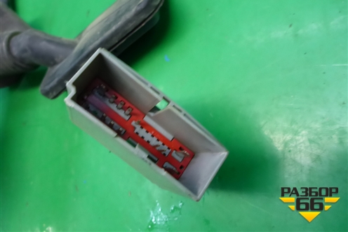 Проводка двери задней правой (YMM502631B) для Land Rover Discovery 3 с 2004-2009г (Дискавери)