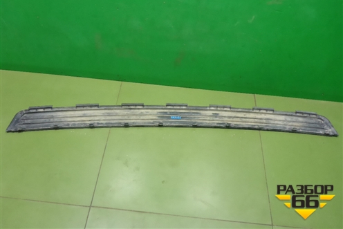 Накладка заднего бампера (верхняя) (DOE000011) для Land Rover Discovery 3 с 2004-2009г (Дискавери)