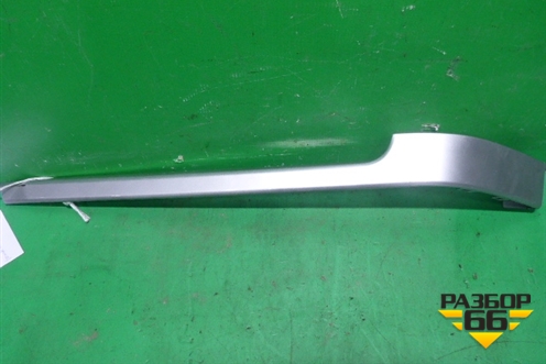 Накладка заднего бампера правая (CK5M17D753AB) для Land Rover Range Rover 4 с 2013-2022г (Вог)