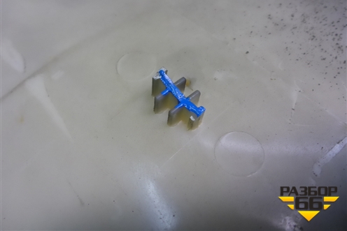 Обшивка багажника правая (средняя) (855504A100) для Hyundai Starex H1 с 1996-2007г (Старекс Н1)