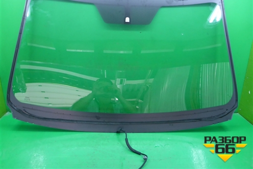 Стекло лобовое (с обогревом зоны дворников) для Toyota Rav-4 с 2012-2019г (Рав 4)