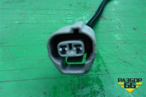 Стекло лобовое (с обогревом зоны дворников) для Toyota Rav-4 с 2012-2019г (Рав 4)