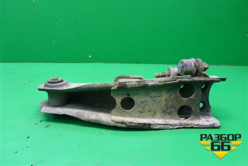 Рычаг передний левый нижний для Hyundai Starex H1 с 1996-2007г (Старекс Н1)