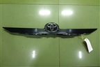 Накладка крышки багажника (7681133450) для Toyota Camry V50 с 2011-2018г (Камри)