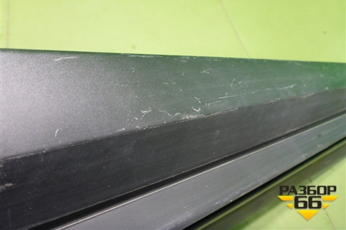 Накладка двери передней правой (7507148100) для Lexus RX 350 c 2015г (РХ)