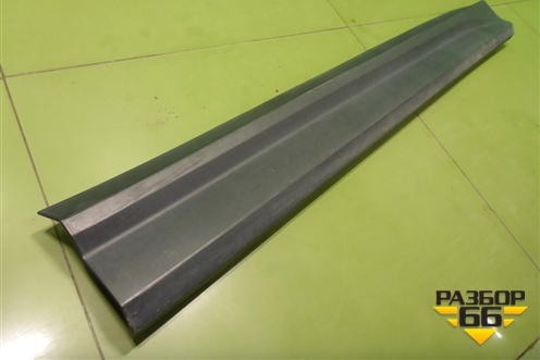 Накладка двери передней правой (6600125112) для Geely Coolray с 2019-2025г (Кулрей)