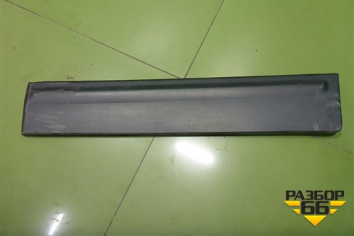 Накладка двери задней левой (877332P000) для Kia Sorento II с 2009-2021г (Соренто 2)