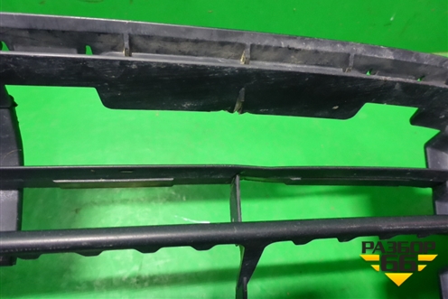 Решетка в передний бампер центральная (после 2010г) (71103TF0Q010) для Honda Jazz(GE) с 2008-2014г (Джаз)