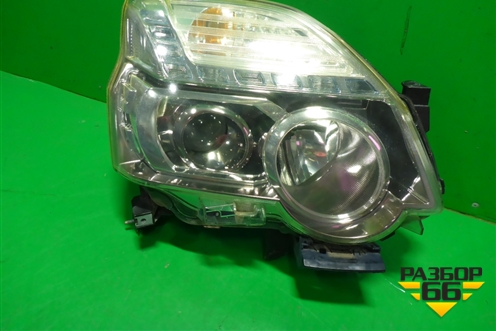 Фара правая (после 2010г ксенон с лампой и блоком) (260103UF5A) для Nissan X-Trail (Т31) с 2007-2014г (Хтраил)
