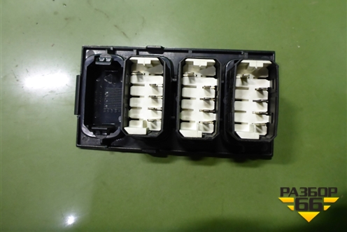 Модуль кнопок (см.фото) для Scania 5 R Series с 2004-2016г