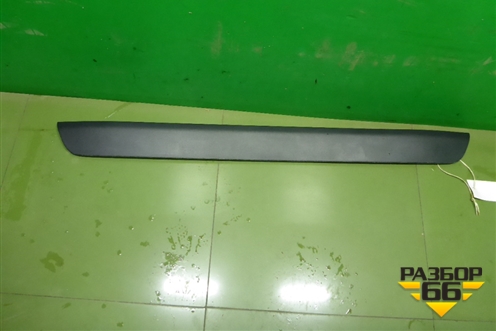 Накладка двери багажника (768020R070) для Toyota Rav-4 с 2018г (Рав 4)