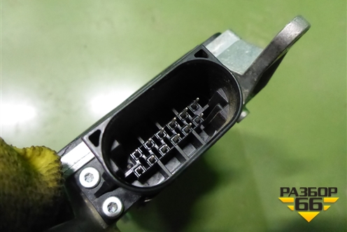 Блок электронный (ассистент смены полосы движения) (7P6907566A) для Volkswagen Touareg с 2010-2018г (Туарег)