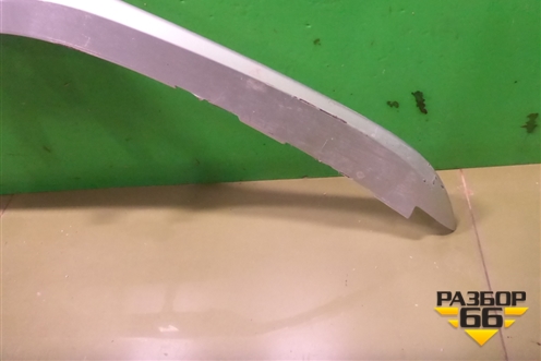 Накладка переднего бампера (после 2019г) (5241148060) для Lexus RX 350 c 2015г (РХ)