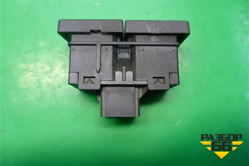 Кнопка обогрева заднего стекла (6S6T18C621BС) для Ford Fusion с 2002г (Фьюжн)