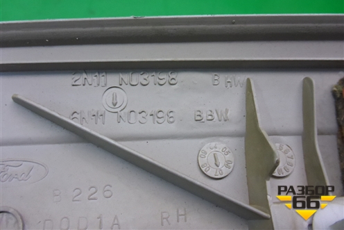 Обшивка стойки лобового стекла правая (2N11N03198BHW) для Ford Fusion с 2002г (Фьюжн)
