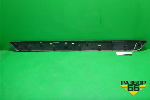 Накладка двери багажника (768020R070) для Toyota Rav-4 с 2018г (Рав 4)