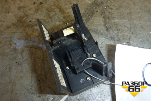 Модуль кнопок (см.фото) (4D0919895) для Audi A8 с 1998-2003г (А8)