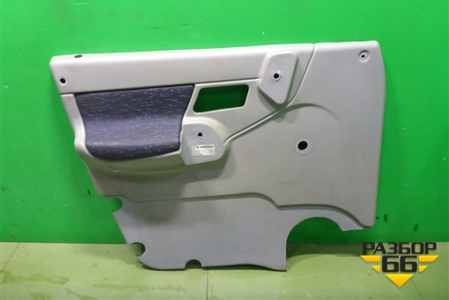 Обшивка двери передней левой под механику (до 2014г) для UAZ Патриот с 2003г