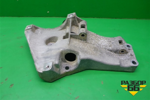 Кронштейн генератора (1.4л BUD) для Skoda Octavia (А5) с 2004-2013г (Октавия)