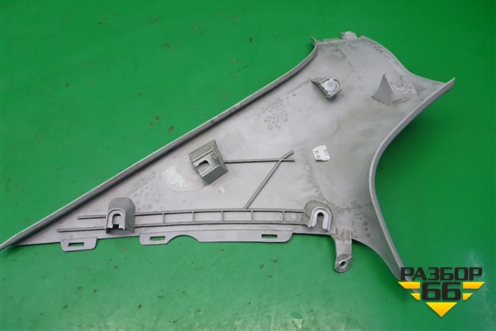 Обшивка стойки задняя верхняя правая (1Z1867296K) для Skoda Octavia (А5) с 2004-2013г (Октавия)