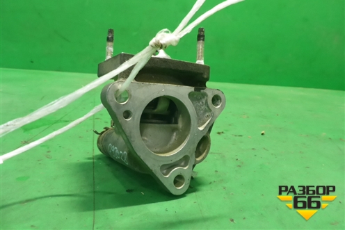 Корпус термостата (3ZR20л) для Toyota Rav-4 с 2006-2013г (Рав 4)