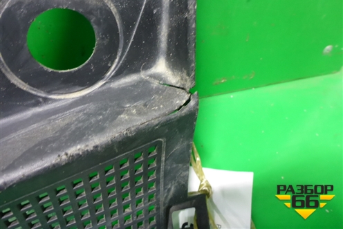 Решетка стеклоочистителей (668115673R) для Renault Logan II с 2012г (Логан)