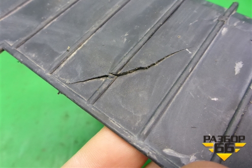 Крышка блока предохранителей (1K0937132F) для Skoda Octavia (А5) с 2004-2013г (Октавия)