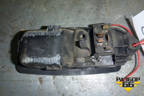 Ручка внутренняя двери передней левой (с кнопкой центрального замка) для Audi A8 с 1998-2003г (А8) (4D0837019C)